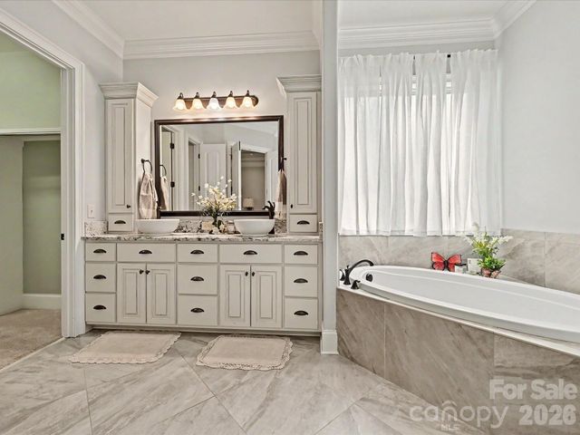 280 Palm Cove Way, York, SC 29745