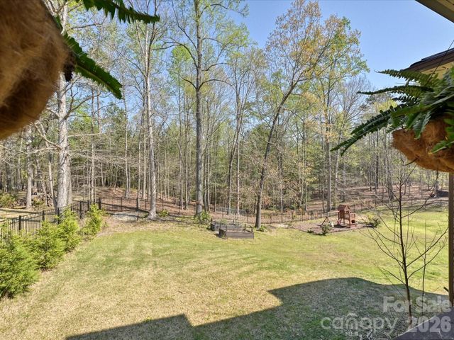 280 Palm Cove Way, York, SC 29745