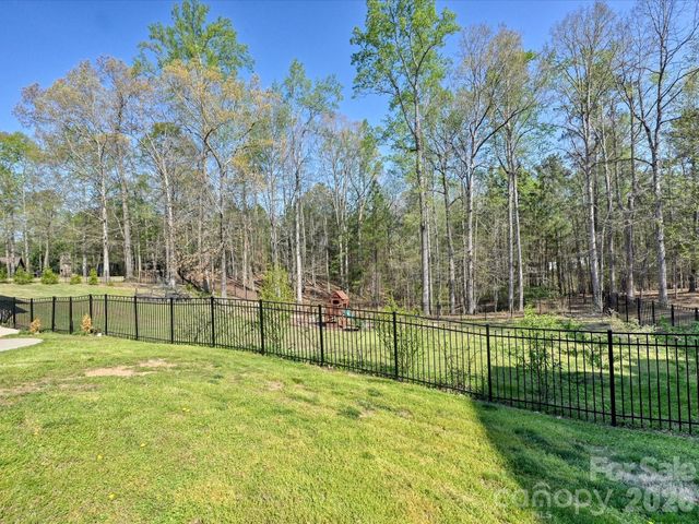 280 Palm Cove Way, York, SC 29745