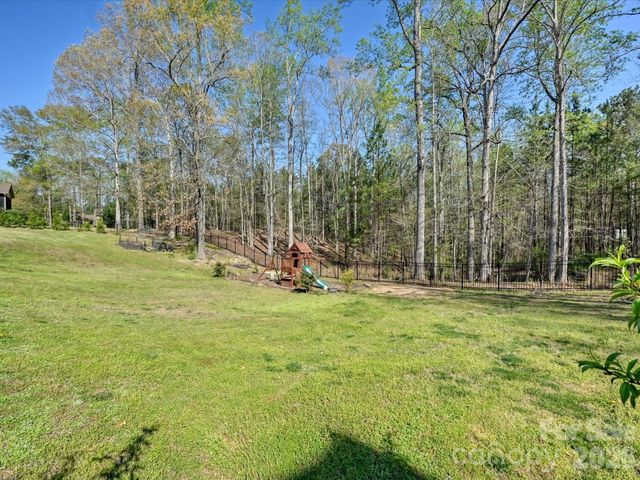 280 Palm Cove Way, York, SC 29745