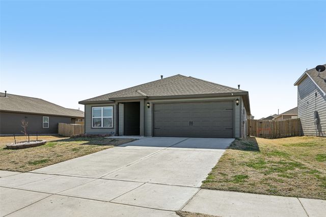 2405 Stillwater Drive, Ponder, TX 76259
