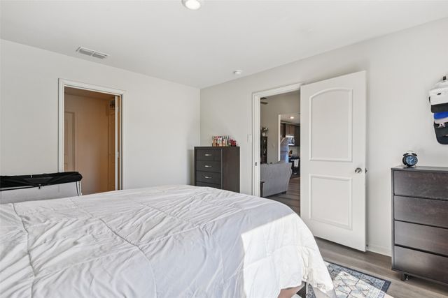 2405 Stillwater Drive, Ponder, TX 76259