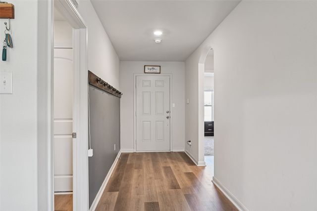 2405 Stillwater Drive, Ponder, TX 76259