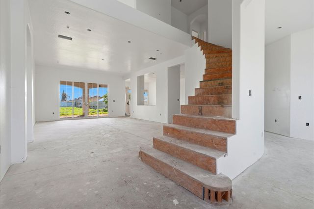 12709 Avenue 328, Visalia, CA 93291