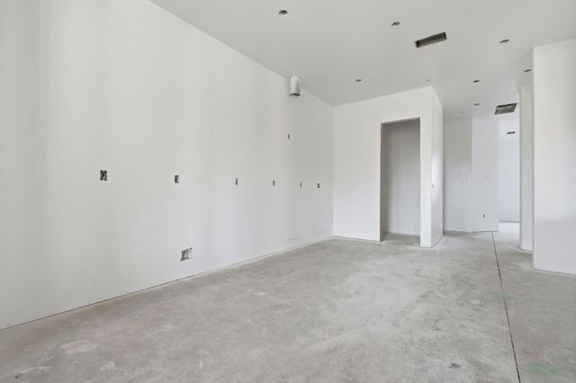 12709 Avenue 328, Visalia, CA 93291