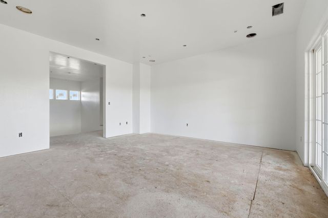 12709 Avenue 328, Visalia, CA 93291