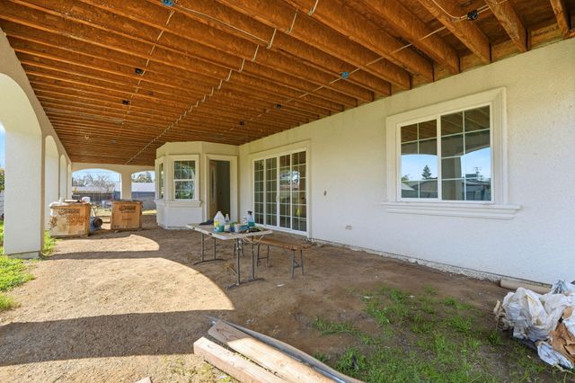 12709 Avenue 328, Visalia, CA 93291