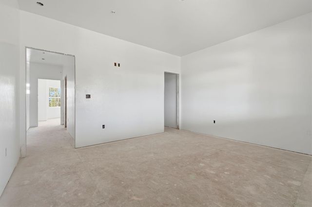 12709 Avenue 328, Visalia, CA 93291