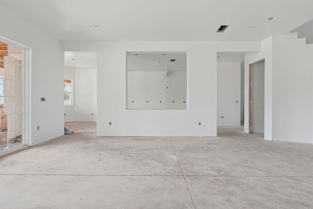 12709 Avenue 328, Visalia, CA 93291