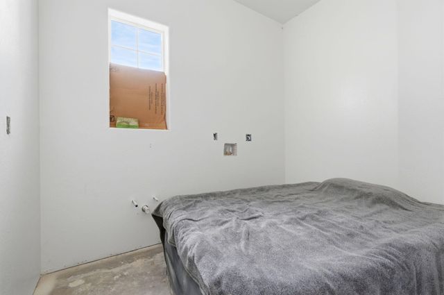 12709 Avenue 328, Visalia, CA 93291