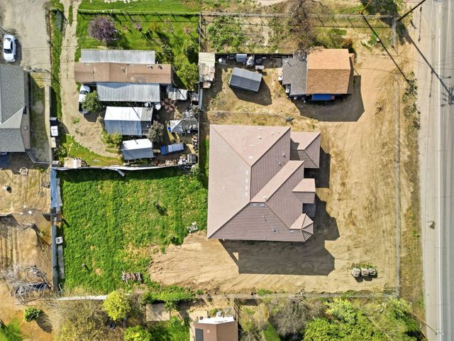 12709 Avenue 328, Visalia, CA 93291