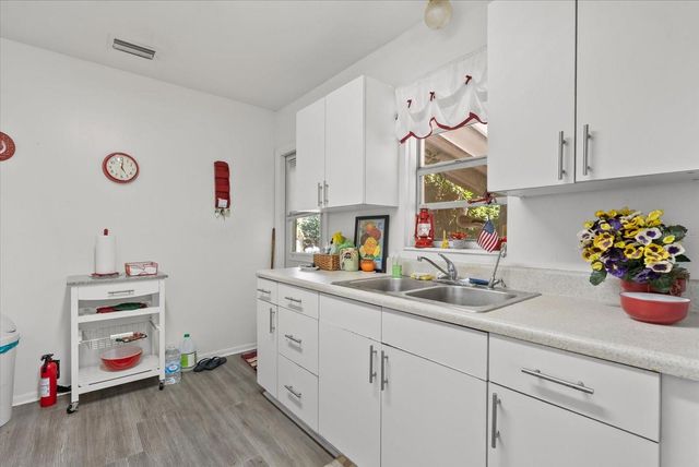 4015 52ND STREET COURT W, Bradenton, FL 34209