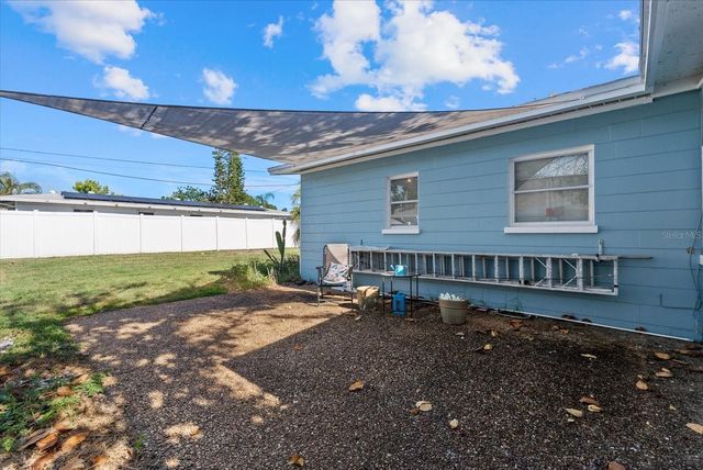 4015 52ND STREET COURT W, Bradenton, FL 34209