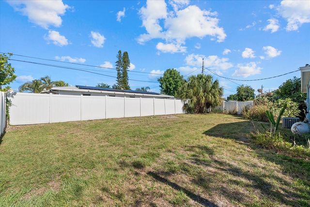 4015 52ND STREET COURT W, Bradenton, FL 34209