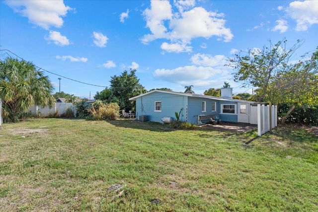 4015 52ND STREET COURT W, Bradenton, FL 34209
