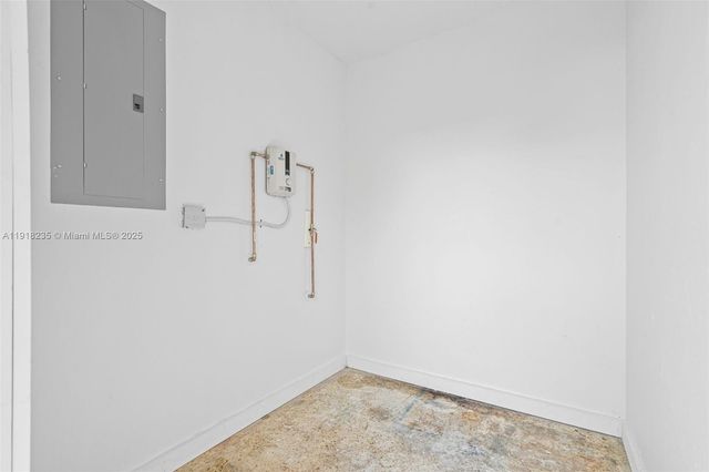 3956 NW 207th St Rd, Miami Gardens, FL 33055