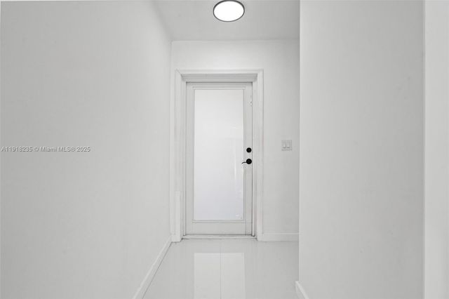 3956 NW 207th St Rd, Miami Gardens, FL 33055