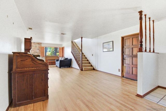 7911 Blue Jay Pl, San Diego, CA 92123