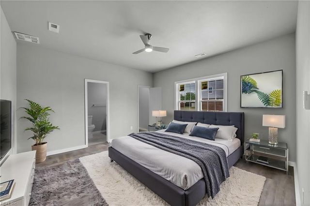 17 Kempton ST, Hampton, VA 23669