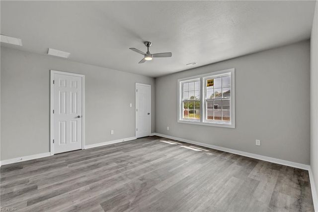 17 Kempton ST, Hampton, VA 23669