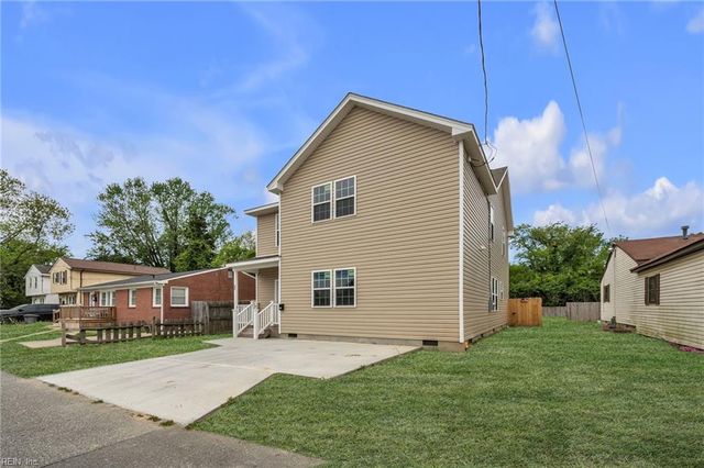 17 Kempton ST, Hampton, VA 23669