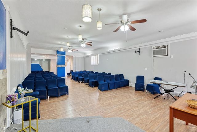 5509 Fleet Avenue, Cleveland, OH 44105