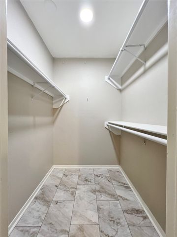 3920 Sanguinet Street, Fort Worth, TX 76107