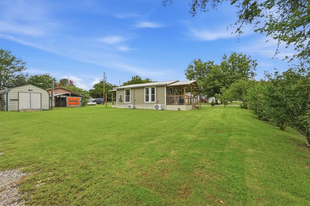 285 Sioux Drive, Gordonville, TX 76245