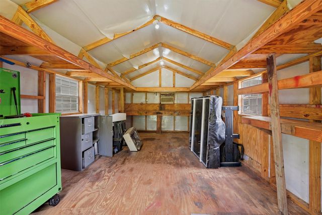 285 Sioux Drive, Gordonville, TX 76245