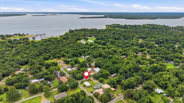 285 Sioux Drive, Gordonville, TX 76245