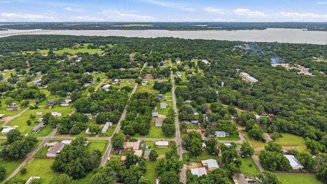 285 Sioux Drive, Gordonville, TX 76245