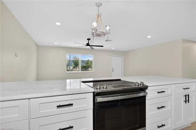 2300 Crystal DR, Fort Myers, FL 33907