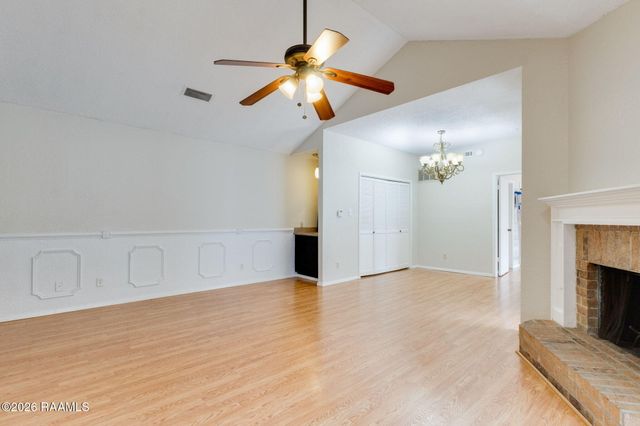 1304 E Bayou Parkway Apt 6c, Lafayette, LA 70508