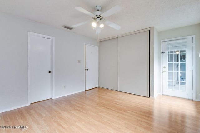 1304 E Bayou Parkway Apt 6c, Lafayette, LA 70508