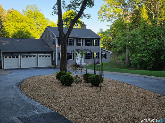 236 Rixtown Road, Griswold, CT 06351