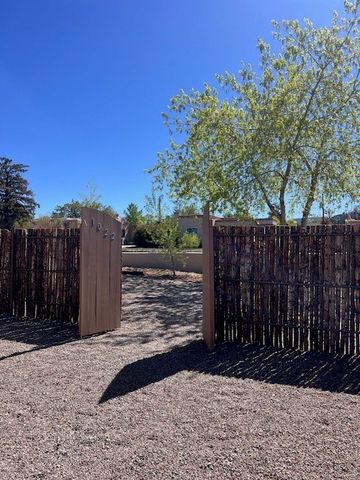 1022 Don Diego Avenue D, Santa Fe, NM 87505