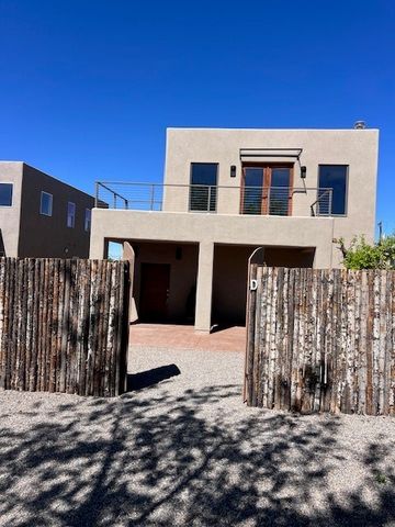 1022 Don Diego Avenue D, Santa Fe, NM 87505
