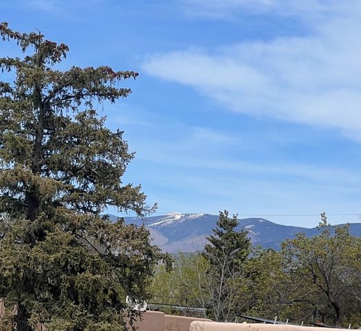 1022 Don Diego Avenue D, Santa Fe, NM 87505