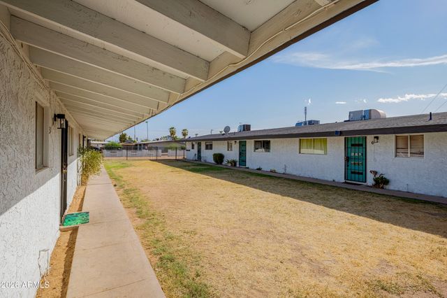 2144 W HEATHERBRAE Drive, Phoenix, AZ 85015