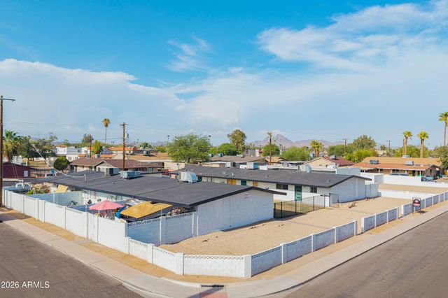 2144 W HEATHERBRAE Drive, Phoenix, AZ 85015