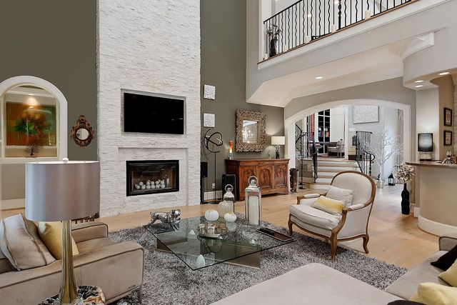 46 Pine Brook Court, Shenandoah, TX 77381