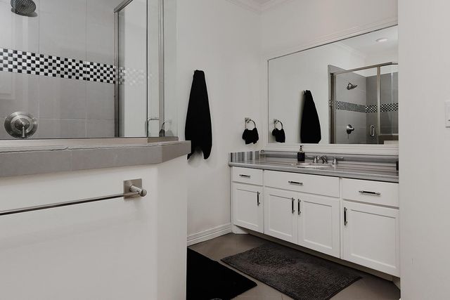 46 Pine Brook Court, Shenandoah, TX 77381