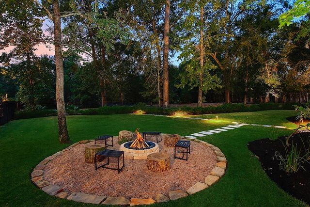 46 Pine Brook Court, Shenandoah, TX 77381