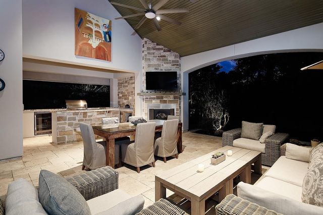 46 Pine Brook Court, Shenandoah, TX 77381