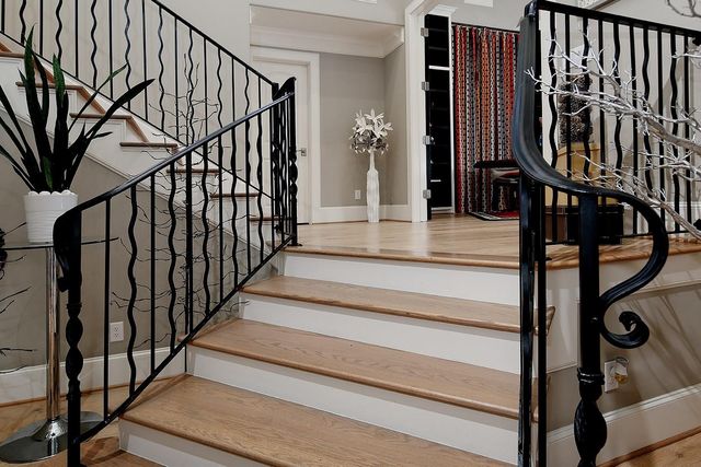 46 Pine Brook Court, Shenandoah, TX 77381