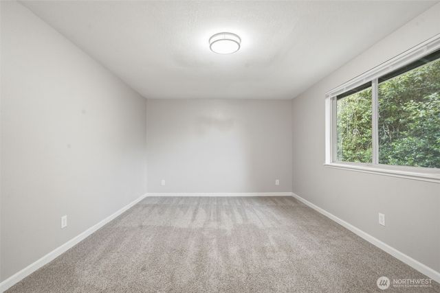 1435 SE Vallair Court, Port Orchard, WA 98366