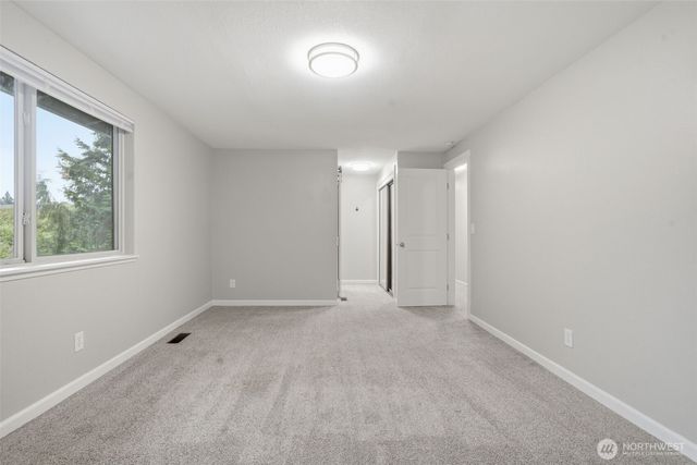1435 SE Vallair Court, Port Orchard, WA 98366