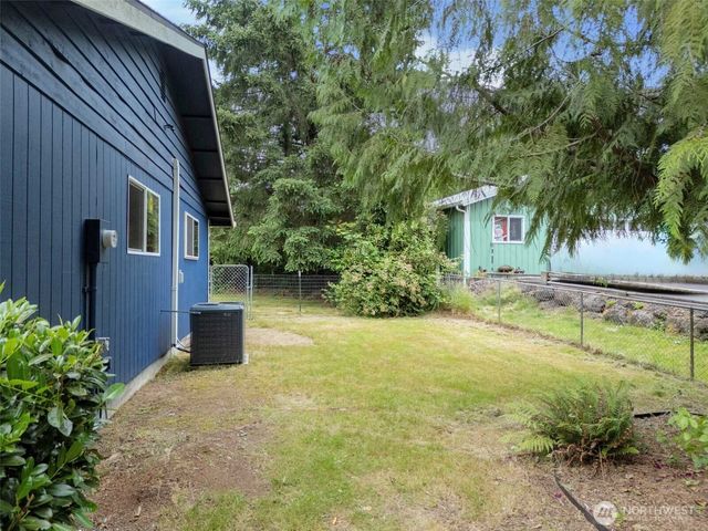 1435 SE Vallair Court, Port Orchard, WA 98366