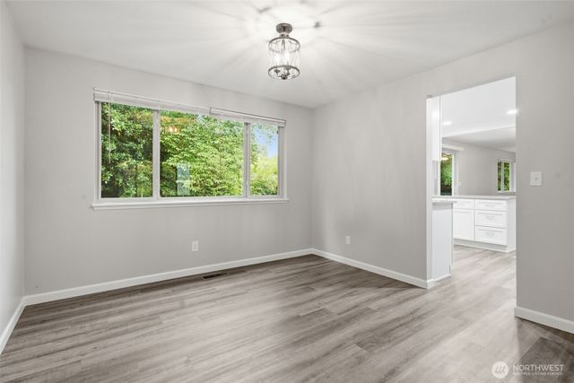1435 SE Vallair Court, Port Orchard, WA 98366