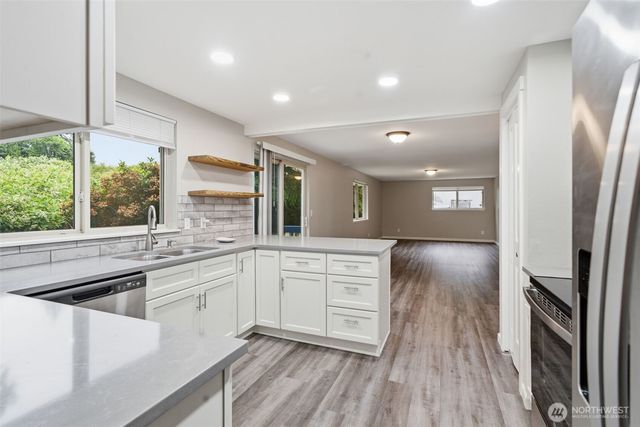 1435 SE Vallair Court, Port Orchard, WA 98366